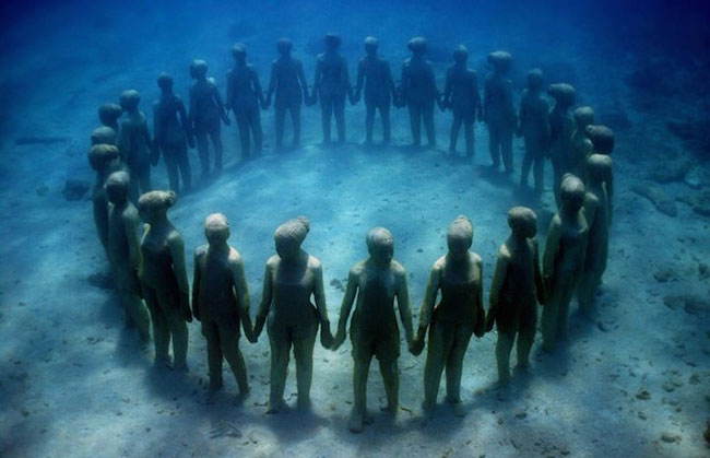 JASON DECAIRES TAYLOR | Art-Pie