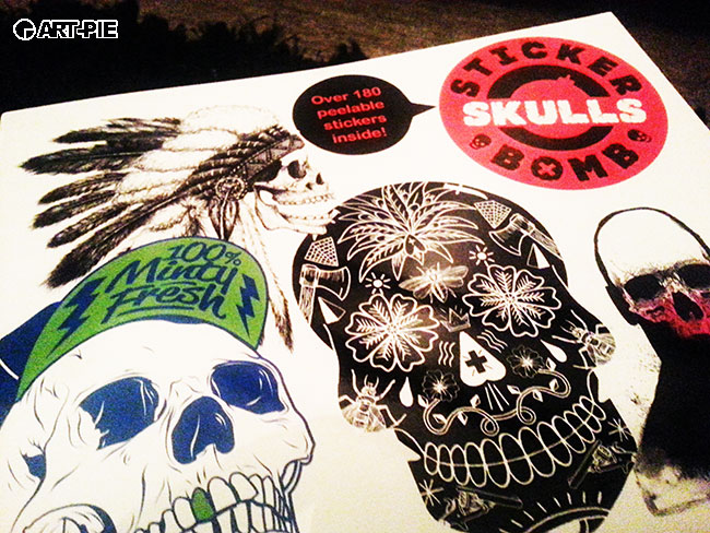 Stickerbomb Skulls | Art-Pie